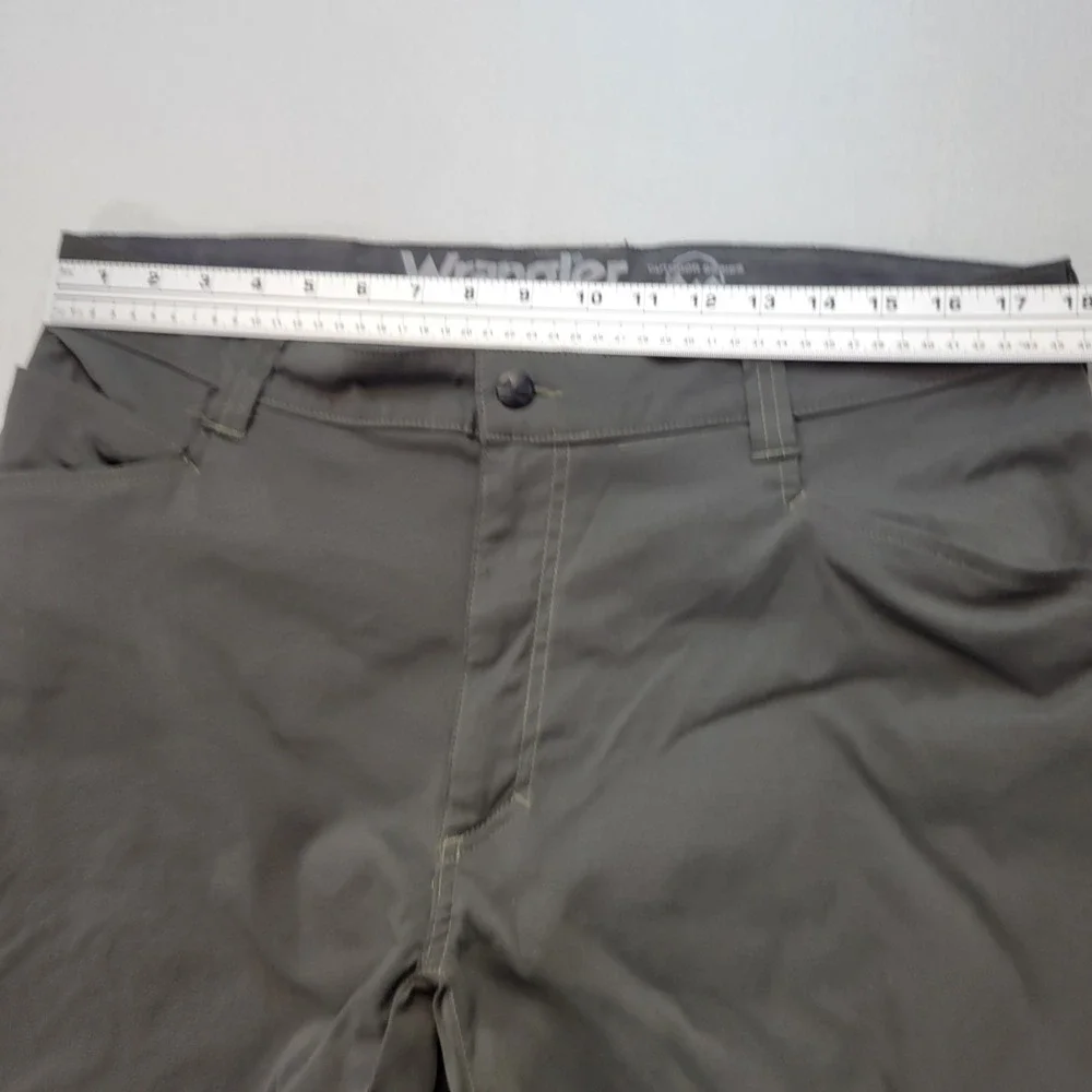 Wrangler Outdoor Rugged Utility Pants Mens 38x30 Green Hiking NT848PT Stretch